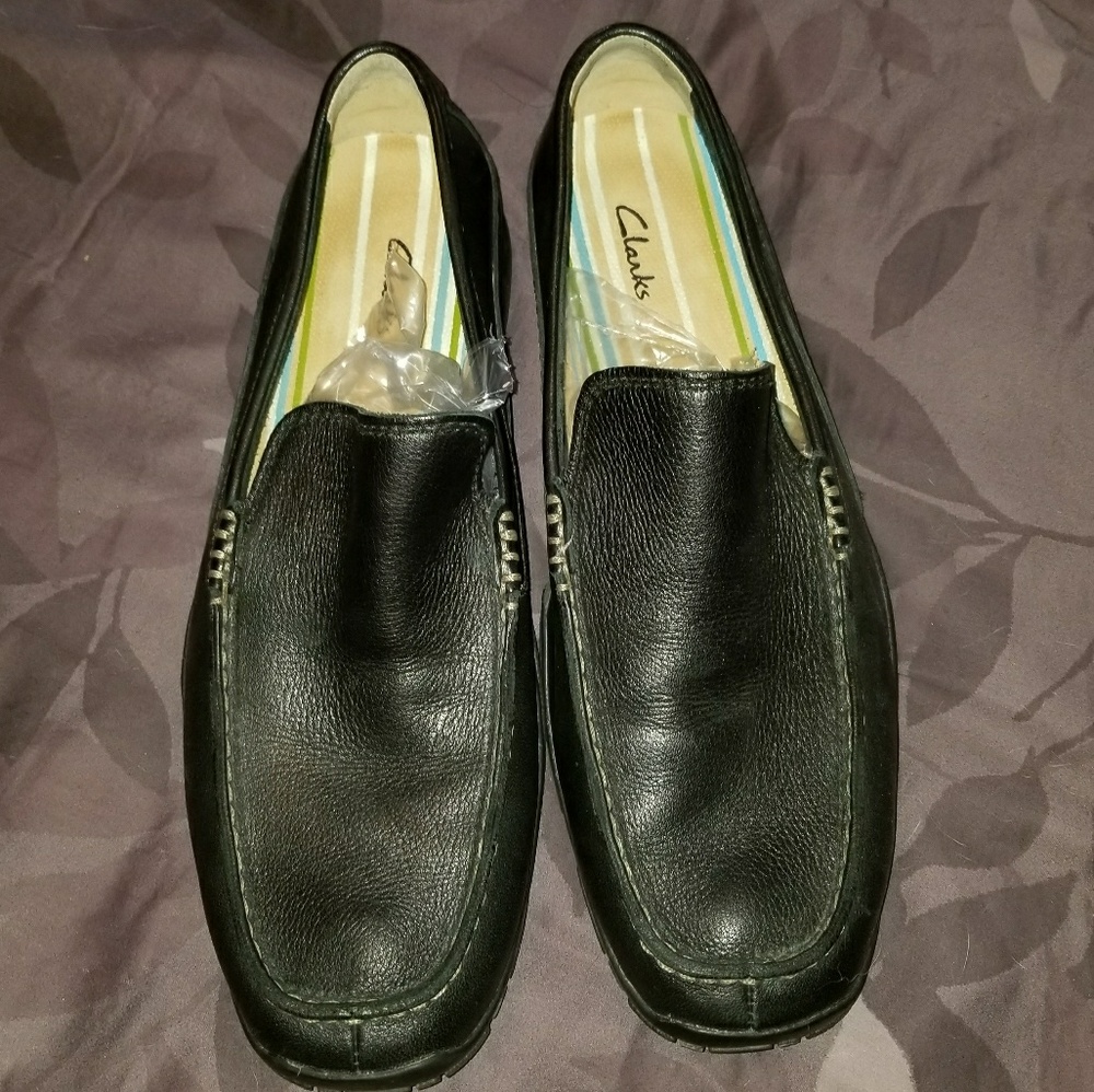 Clarks loafers black 11.5
